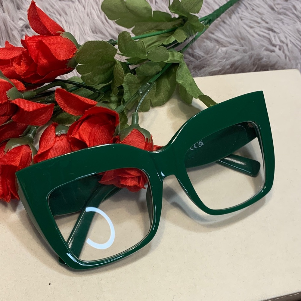 🌹Money Green • Women's Modern Retro Style Oversized Cat-Eye Glasses Or RX